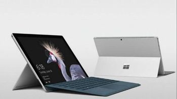 Microsoft Surface Pro 5 12.3 Inches Core i5 7th Generation Wi-Fi 2736 x 1824 Touchscreen w/ Surface Type keyboard Dual Camera Windows 11 Pro 256GB SSD - 8GB RAM - Silver