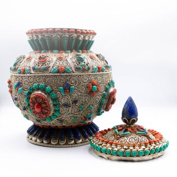 Masterpiece Nepal Pure Silver Filigree Turquoise Crystal Coral Stone Lapis Lazuli Crystal Pot Handmade in Nepal