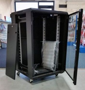 ZLINK Floor Stand Server Cabinet 600x800x 22U 1 Shelf + 2 Fan Loading capacity: 1000KG