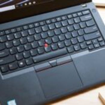 لينوفو كمبيوتر محمول Thinkpad T480s (2020) بشاشة مقاس 14 بوصة ومعالج Intel Core i7/الجيل الثامن/ذاكرة وصول عشوائي 16 جيجابايت/محرك أقراص SSD سعة 256 جيجابايت/بطاقة رسومات Intel HD باللون الأسود