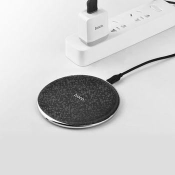 Wireless charger “CW8 Streaming” portable tabletop charging dock