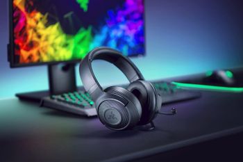 Razer Kraken X Lite: Ultralight Gaming Headset, 7.1 Surround Sound, Lightweight Frame, Bendable Cardioid Microphone, For PC, Xbox, PS4 & Nintendo Switch, Classic Black, RZAUKR08RT /Black/One Size