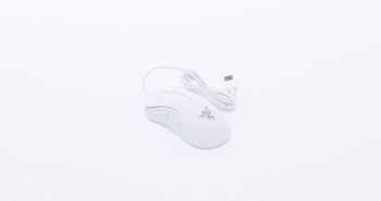 Razer DeathAdder Essential (2021) - Wired Gaming Mouse (Optical Sensor, 6400 DPI, 5 Programmable Buttons, Ergonomic Form Factor) White