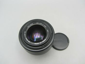 Sigma 28-70mm F3.5-4.5 UC Lens - Black