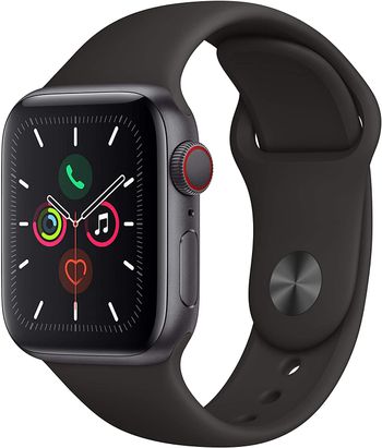 Apple Watch Series 5 (GPS + LTE، 44mm) - هيكل من الألمنيوم باللون الرمادي الفلكي مع حزام رياضي أسود