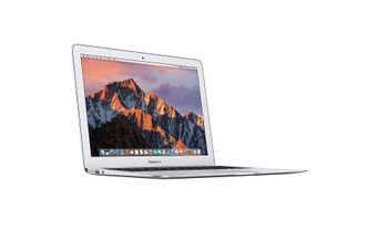 Apple MacBook Air 2017 A1466 7,2 13-Inche, Core i7 -7th Gen 2.2GHz, 8GB RAM 256GB SSD 1.5GB VRAM, English KB- Silver