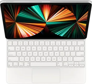 لوحة مفاتيح Apple Magic Keyboard لجهاز iPad Pro مقاس 12.9 بوصة (الجيل الثالث أو الرابع أو الخامس) (MJQL3LL / A) أبيض